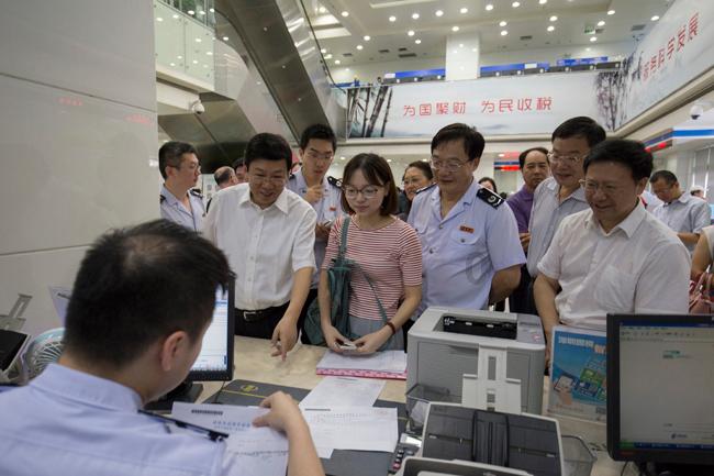 奥恩斯坦:西汉姆支付菲利普斯的租借费和全额工资,无买断条款